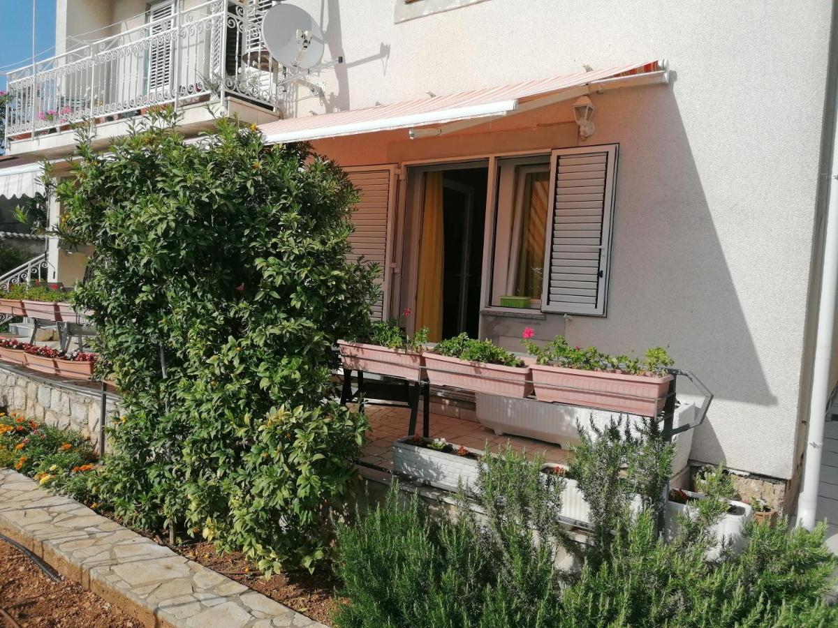 Apartment Poldrugo Cres Εξωτερικό φωτογραφία